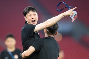 壹号中国 -武汉三镇发布备战花絮，赛后临场应变，葡超任务艰巨，身体对抗强度拉满 